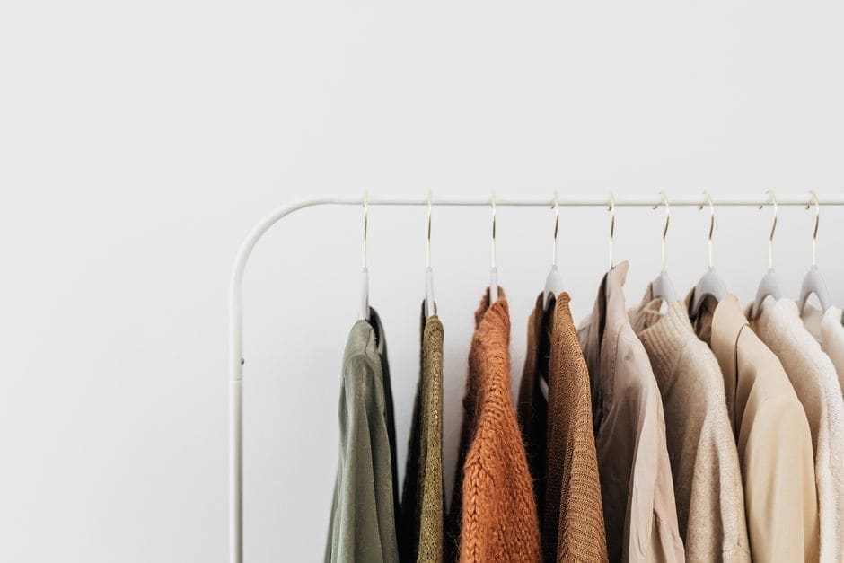 Capsule Wardrobes: The Useful Idea Inside the Content Genre