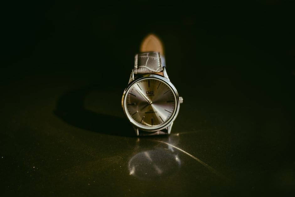 Microbrand vs Mall Watch: Where the Money Actually Goes